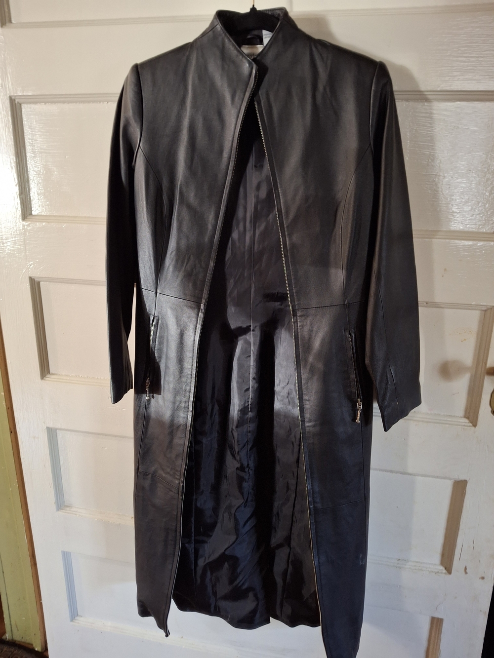 Newport News Black Genuine Leather Full-Length Maxi Coat Women’s Size 8